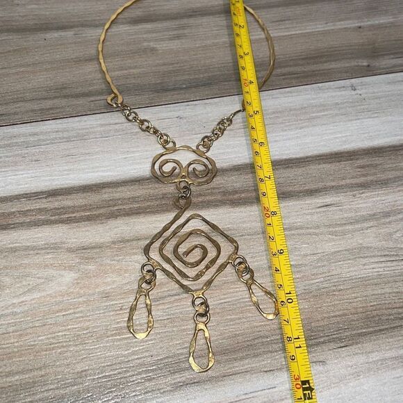 Egyptian Gold Tone Dangling Hammered Statement Necklace Collar Bib - Picture 9 of 11